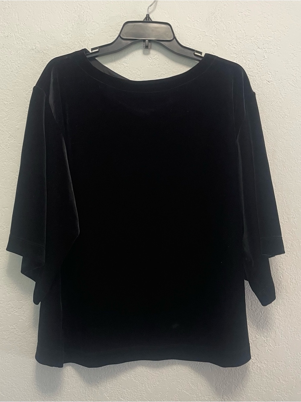 Chicos Size 2 US L Travelers Velvet Kimono Sleeve Top Black